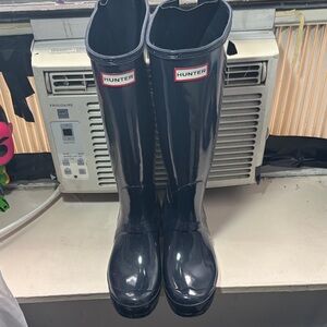 Hunter Glossy Navy Blue Rain Boots